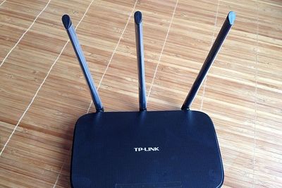 TP-LINK TL-WR880N 450M无线路由器 家用网络的经济之选